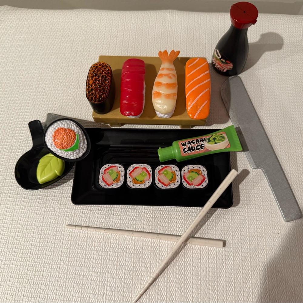 Toy Sushi Set with Chopsticks